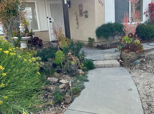 1433 Temple Heights Dr, Oceanside, CA 92056
