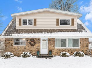 993 Lee St, Martin, MI 49070