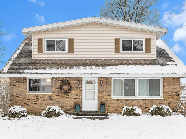 993 Lee St, Martin, MI 49070