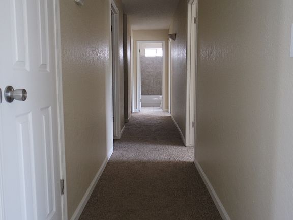 5th image of 3430 W Pryor Ave