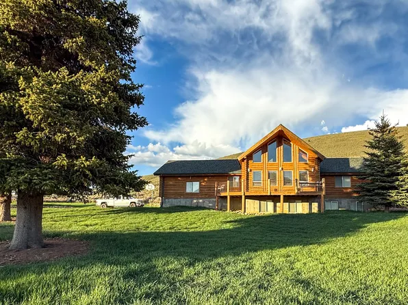 143 S Chestnut St, Helper, UT 84526