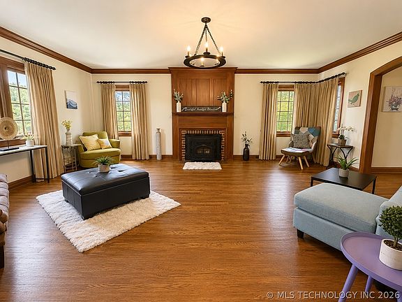 5th image of 211 N Price Ave