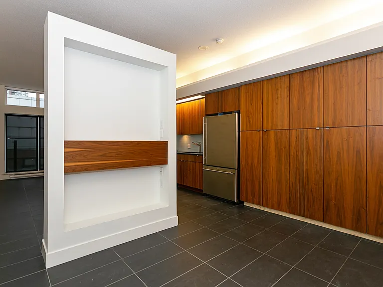 33 W Pender St #508 — Photo 5