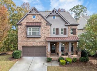 1060 Hargrove Point Way, Alpharetta, GA 30004