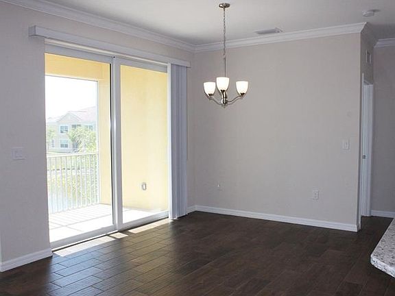 4th image of 4221 Expedition Way #105