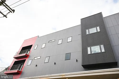 6162 Ridge Ave #201 Photo 1