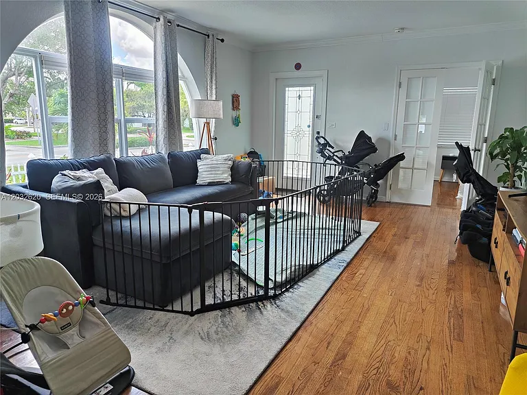 470 SW 25th Rd — Photo 6