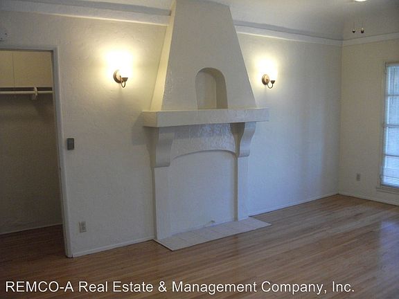 4th image of 3520 E 4th St #5982339