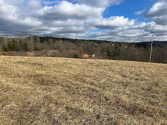 2nd image of 6.86 Meadow View Ln