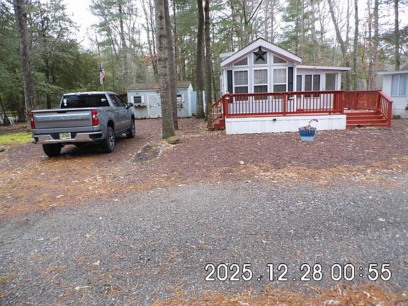 2nd image of 135 Thompson #88