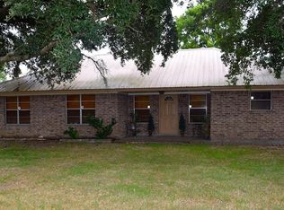37334 Porter Ln, Hempstead, TX 77445