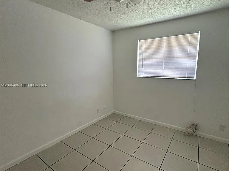 1045 N Andrews Ave #3 — Photo 10