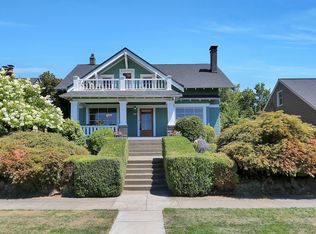 3986 N Overlook Ter, Portland, OR 97227