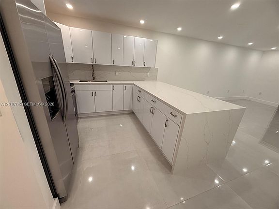 2nd image of 6070 W 19th Ave APT 315