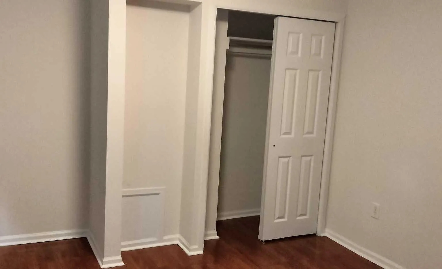 2 bed, $1,800 — Photo 1