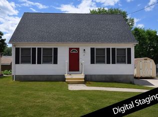 31 Crawford Cir, Springfield, MA 01108
