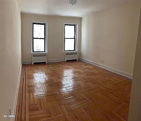 3rd image of 529 E 85th St #E3