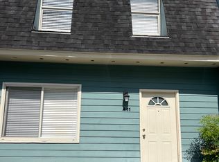 501 SW 75th St APT A11, Gainesville, FL 32607