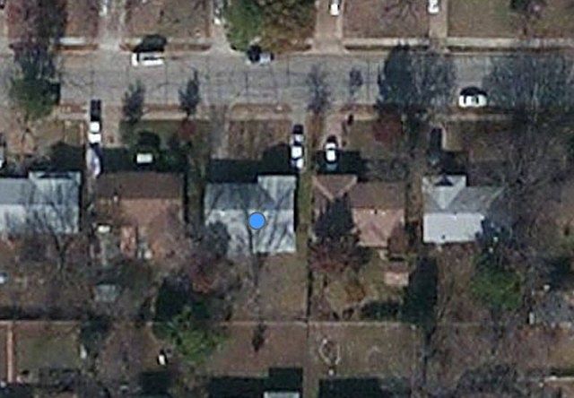 2nd image of 2202 Dewitt St