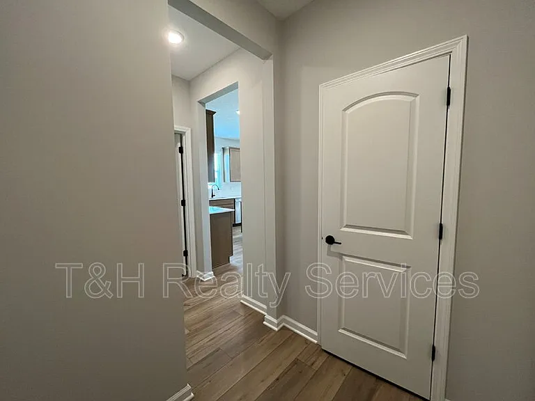 16255 Showdown Rd — Photo 10
