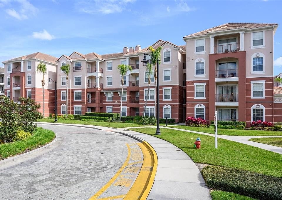 1st image of 4862 CAYVIEW AVENUE #202
