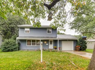 1508 Deerwood Dr, South Saint Paul, MN 55075