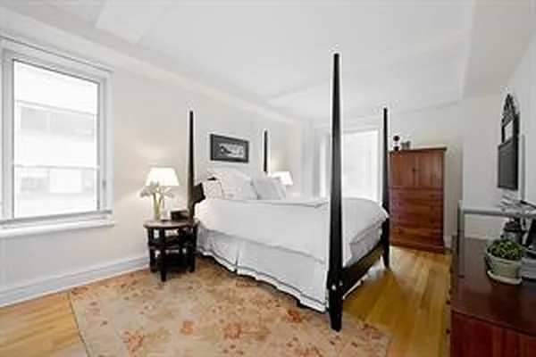 Sold by Douglas Elliman | media 12