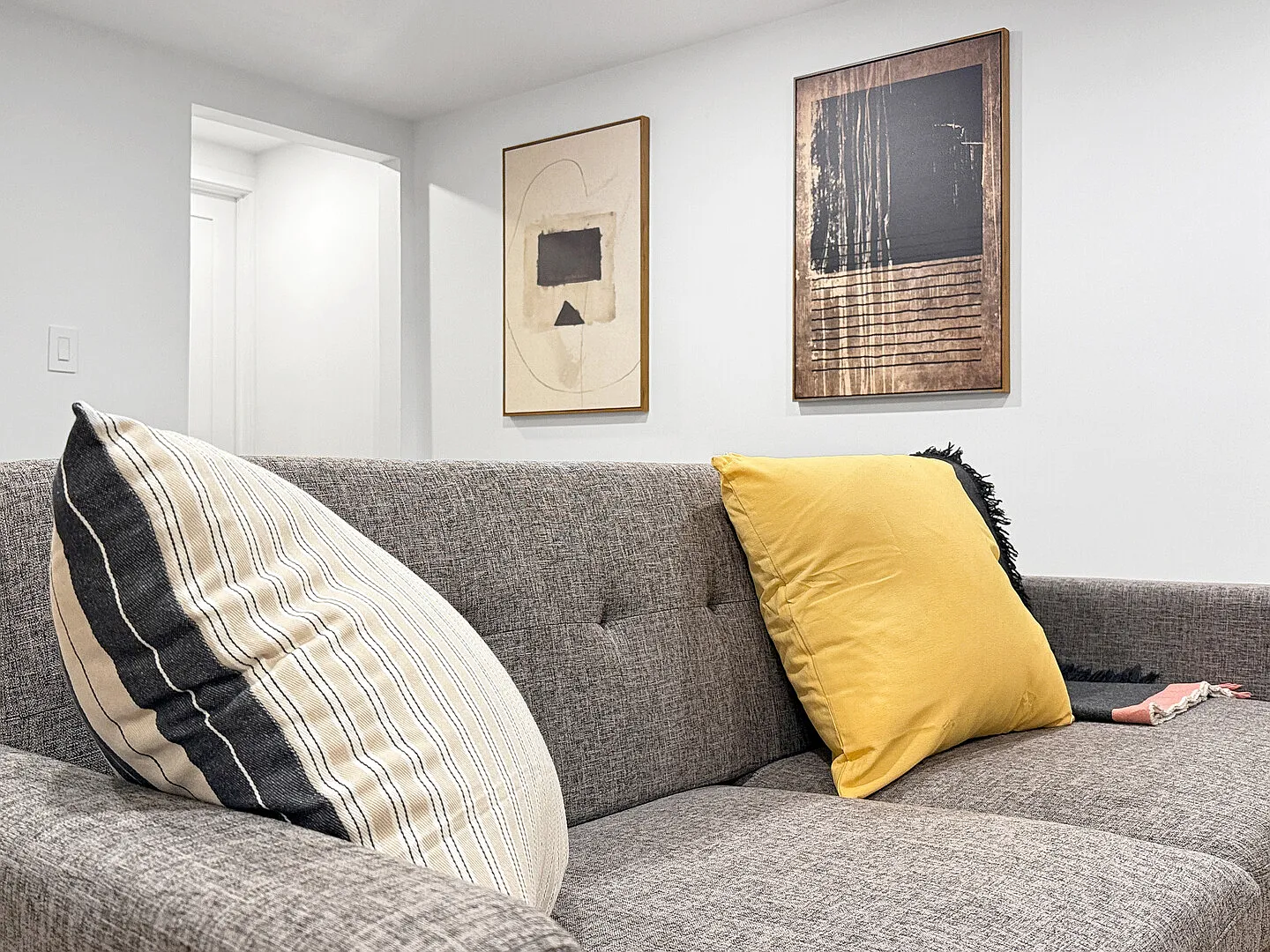 New 2 bed suite. AC. Private. Quiet. Parking. Near Green Lake. — Photo 4