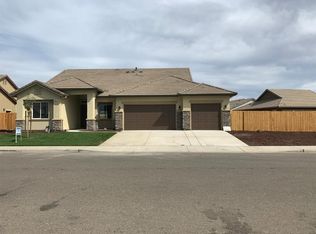816 Southington Way, Newman, CA 95360