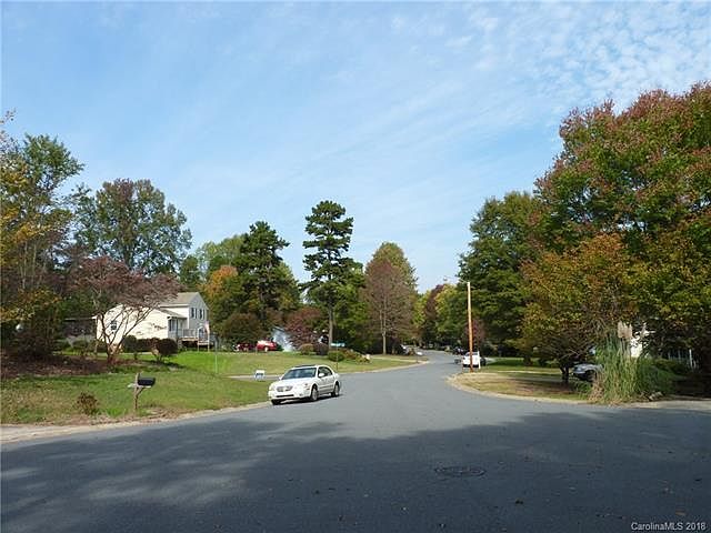 1st image of 7151 Clear Crossing Ln