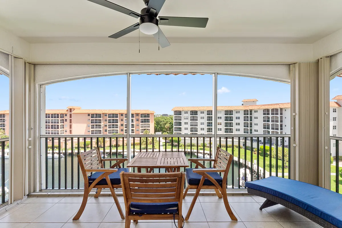 Building Photo - 2871 N Ocean Blvd #M538