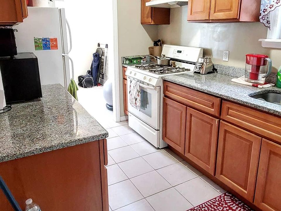 1st image of 1359 Astor Ave #2
