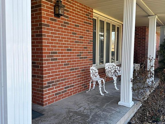 3rd image of 1001 Fairlawn Ave