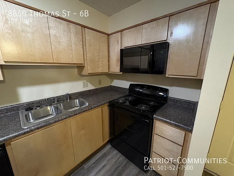 8860 Thomas St #6B — Photo 5