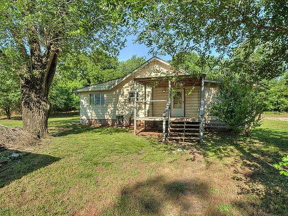 2nd image of 1525 County Road 1430