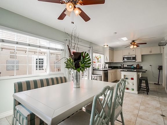 2nd image of 10633 Porto Ct