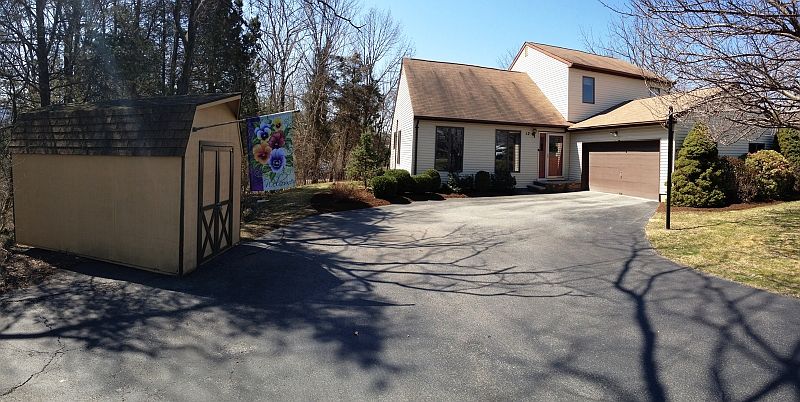 1st image of 12 Cove Ct