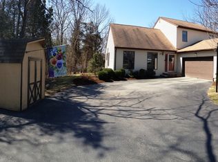 12 Cove Ct, Glenwood, NJ 07418