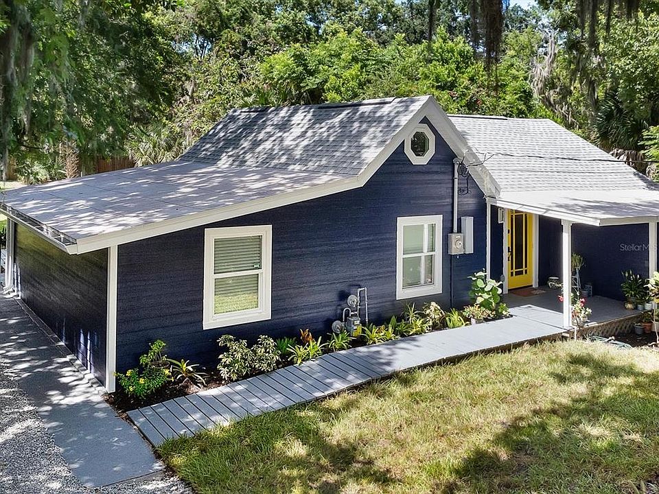 1st image of 831 PLUM AVENUE