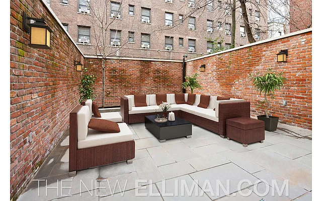 Sold by Douglas Elliman | media 25