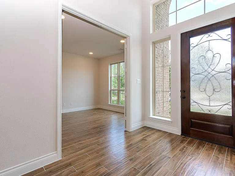 3410 Willow Crescent Ct — Photo 10