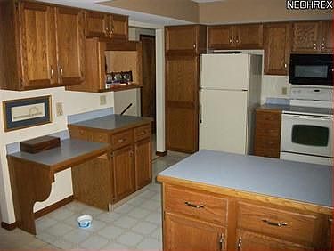 5th image of 4673 Pinehurst Dr