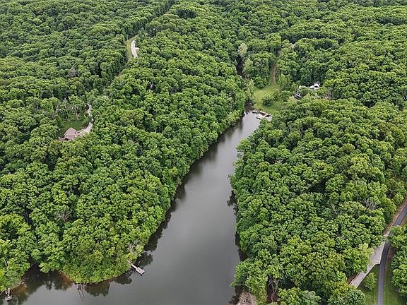 3rd image of 1 Boone Ridge Trl