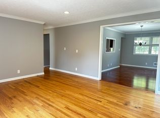 813 Echo Bridge Rd, Middletown, KY 40243