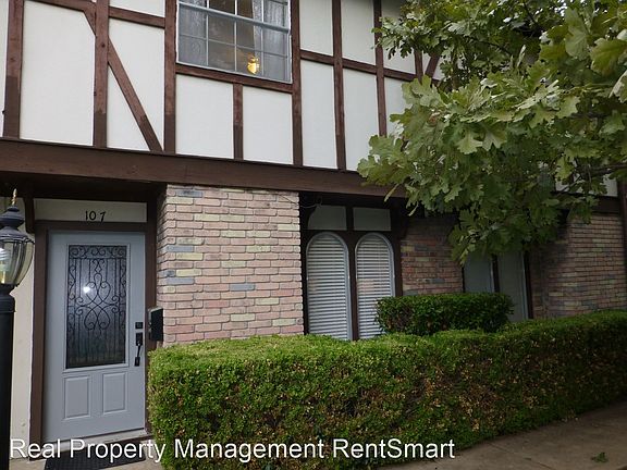 3rd image of 7409 Shadow Hill Dr APT 107