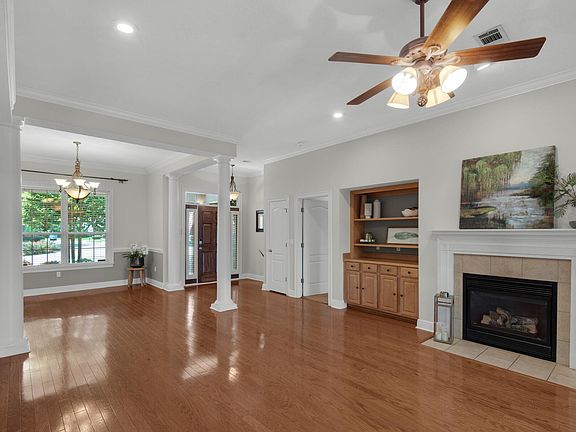 5th image of 4237 Lost Horse Cir