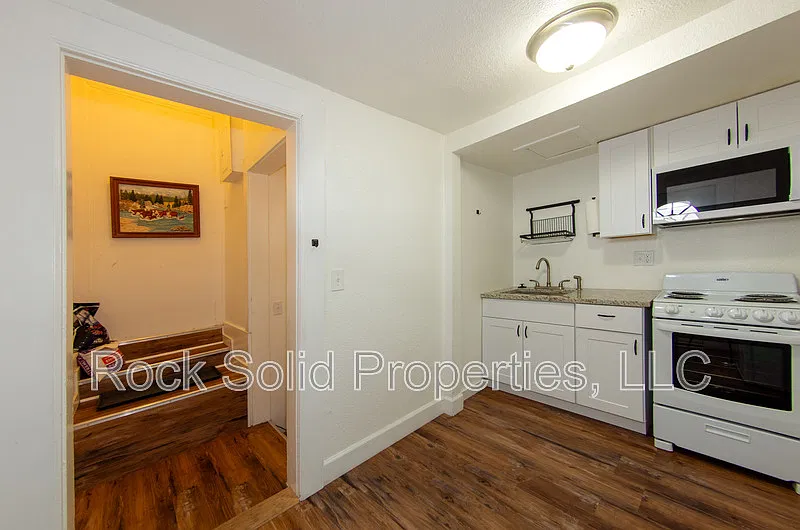 1 bed, 1.0 bath, 600 sqft, $1,095 — Photo 4