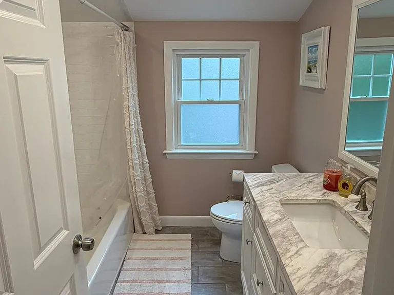 1st FL Bathroom