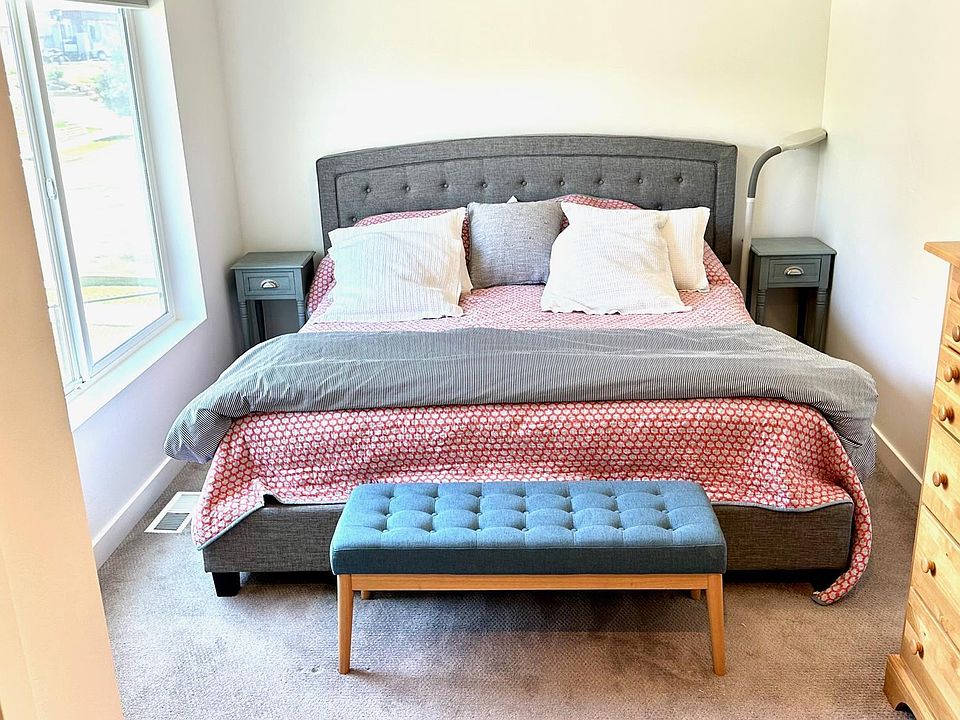 Master Bedroom with king sized bed.