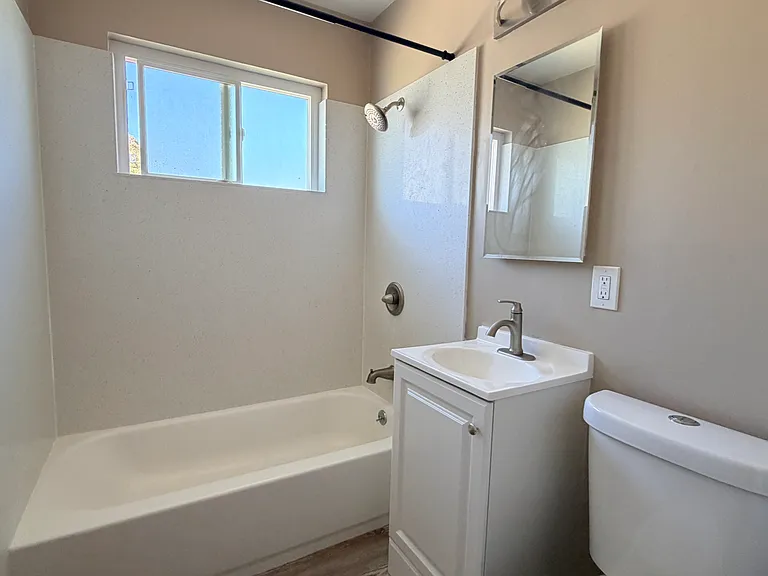 1745 Lexington Ave #1745 — Photo 15